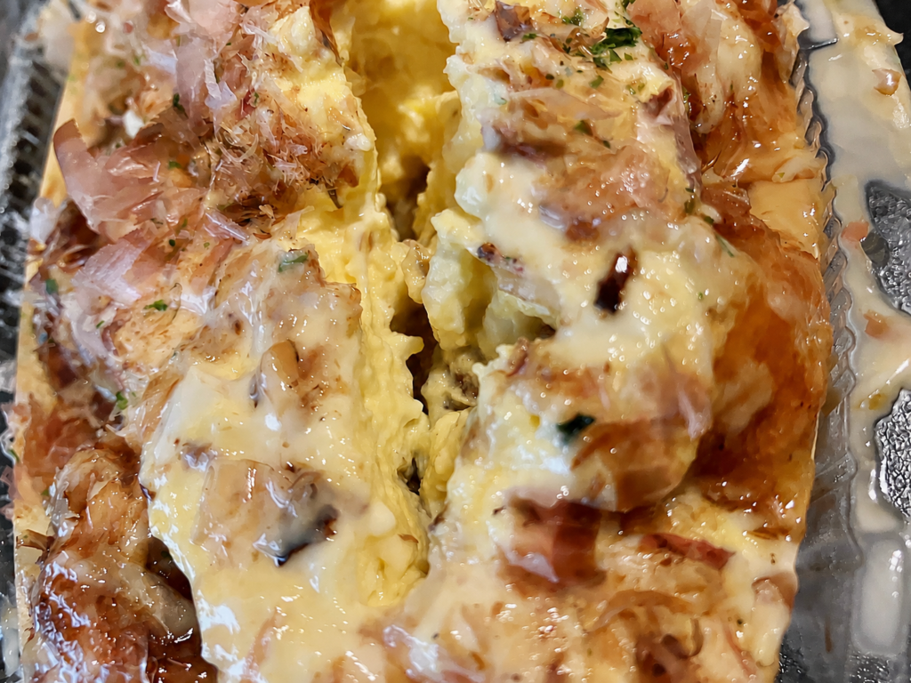 てりたまとマヨネーズがたっぷりかかったどないやのたこ焼き